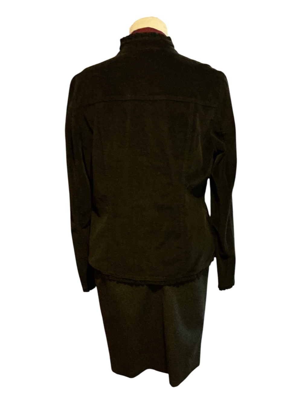 Baccini Black Velvet Ruffled Collar Button Jacket - Picture 2 of 4